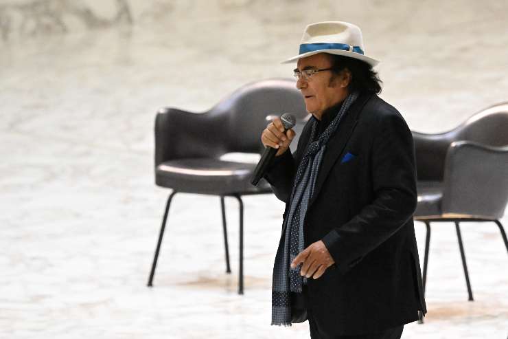 Albano canta